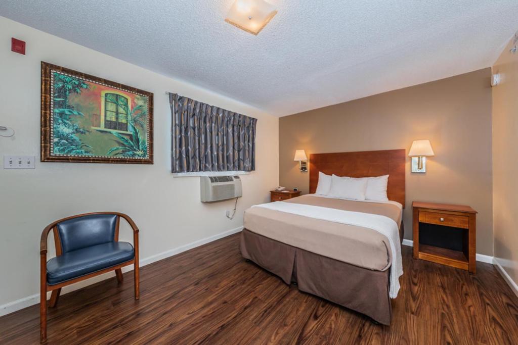 Tampa Bay Extended Stay Hotel - 