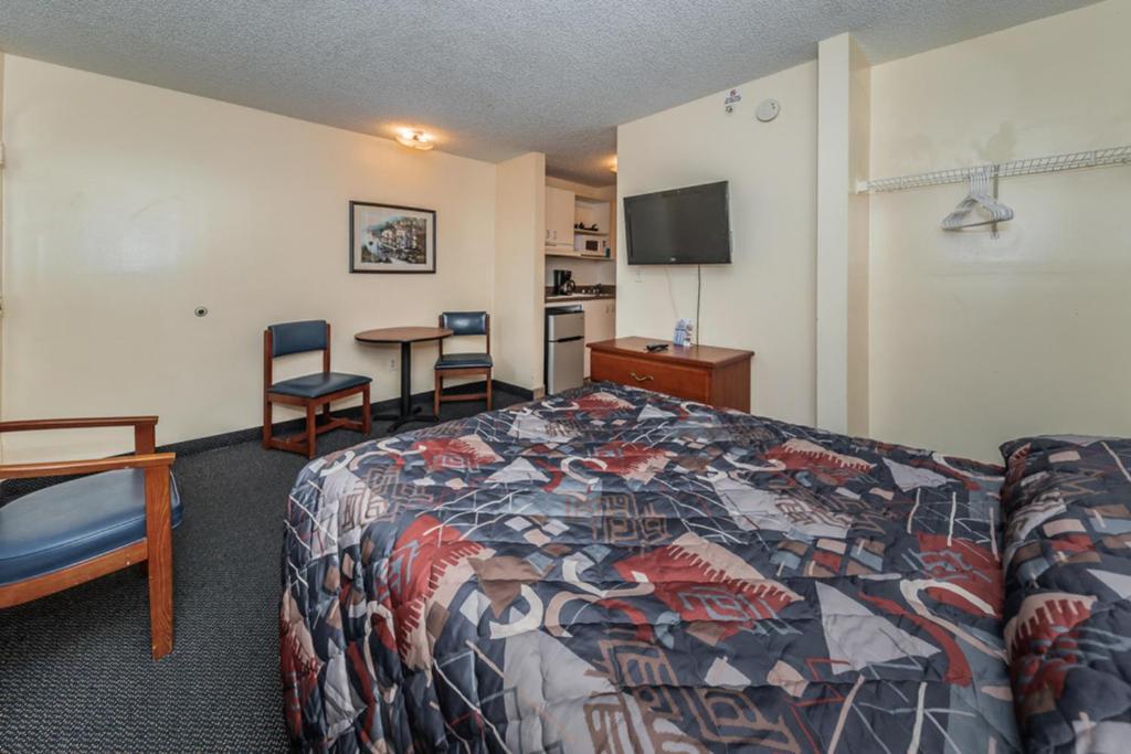 Tampa Bay Extended Stay Hotel - 