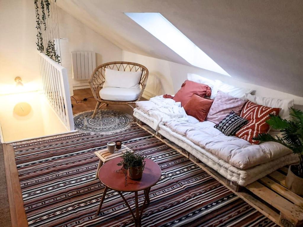 Le cosy marnais, centre ville, vue cathédrale - One-Bedroom Apartment