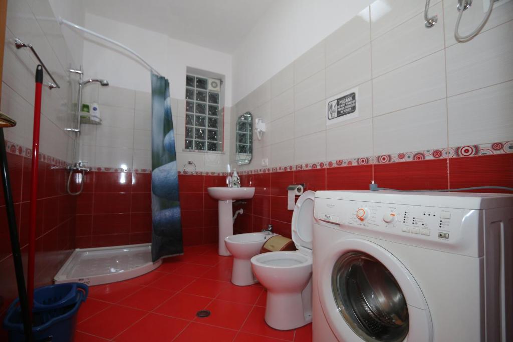 Sweet Living Apartment - Image 8