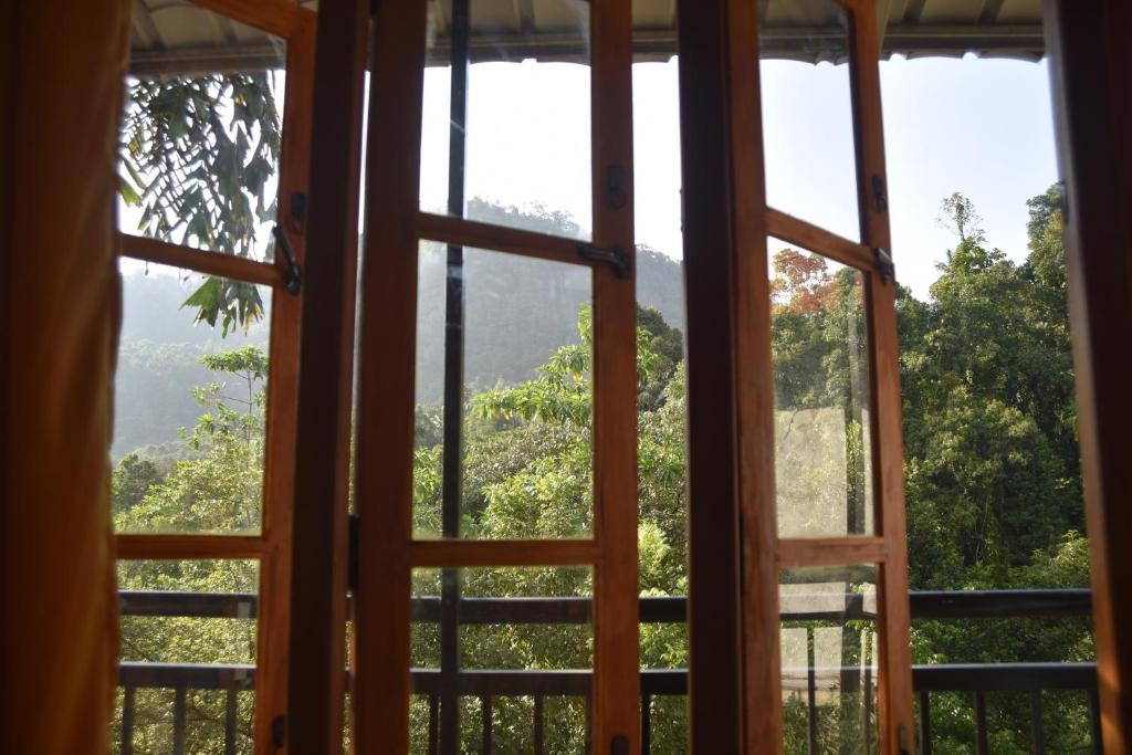 White Villa Kitulgala - 7