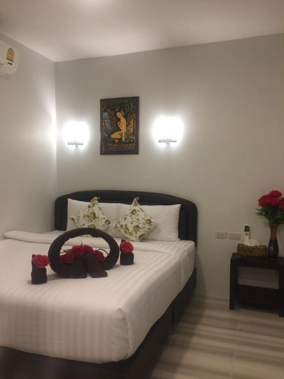 Llit o llits en una habitació de Nest hostel lipe