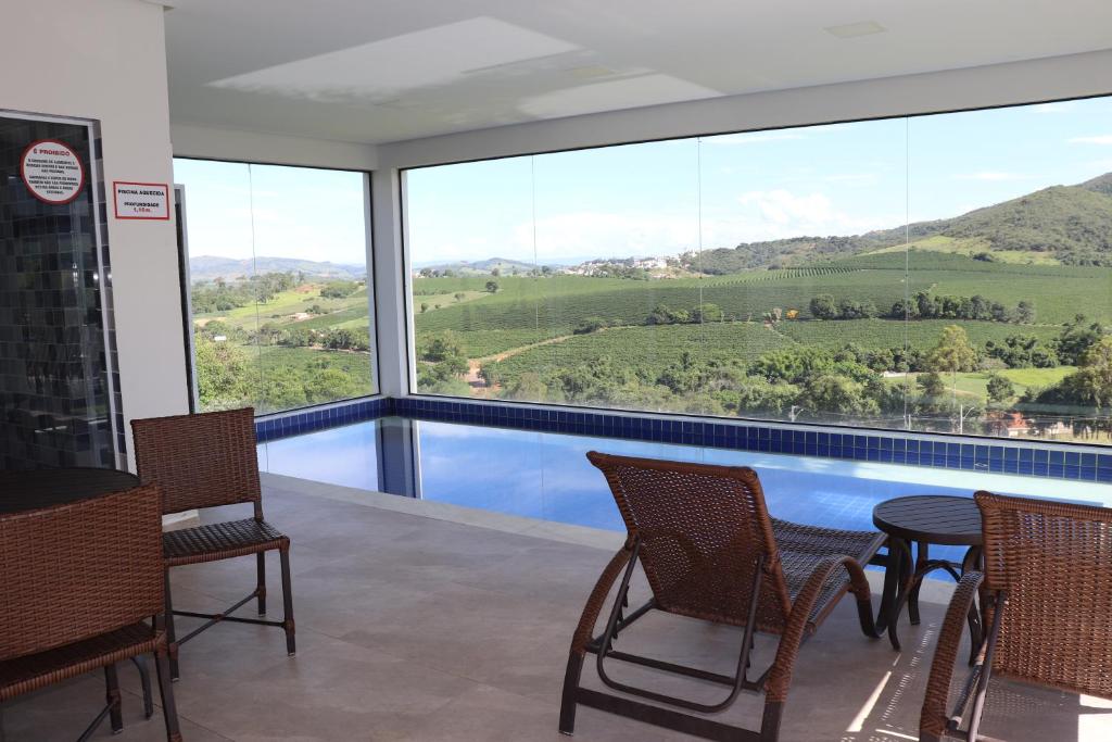  Escarpas resort