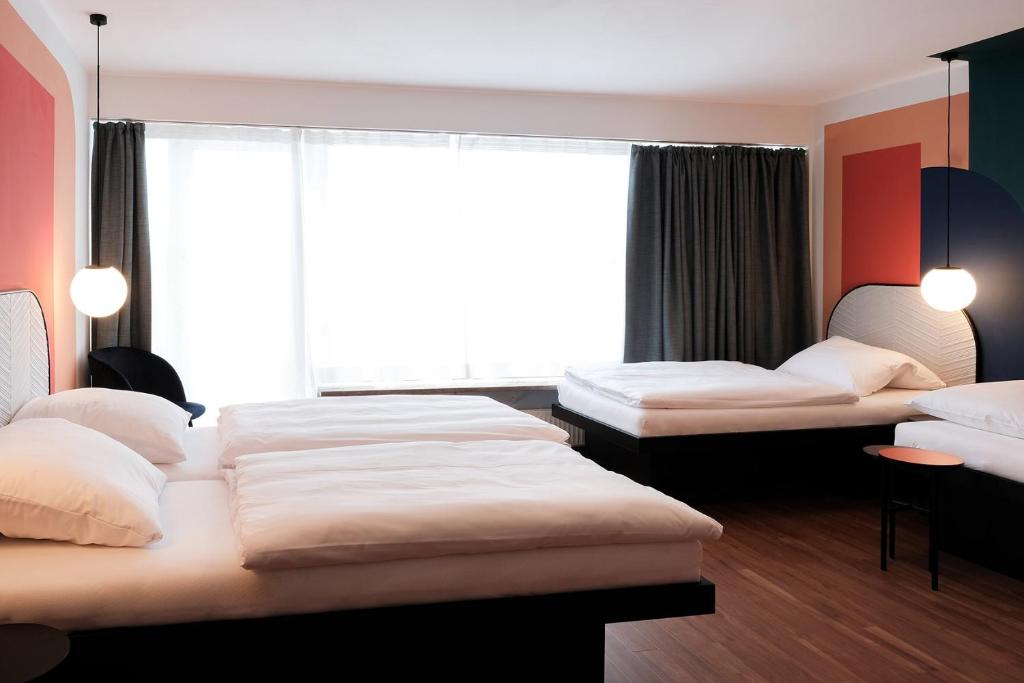 The Dot | 24/7 Checkin - Resim 22