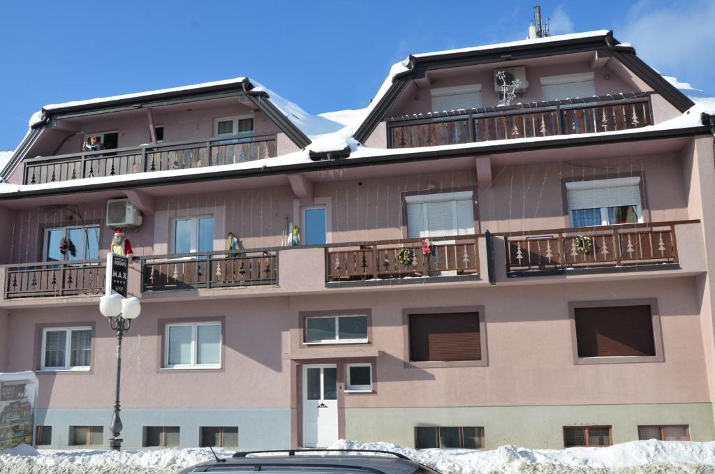 Budova, kde se apartmán nachází