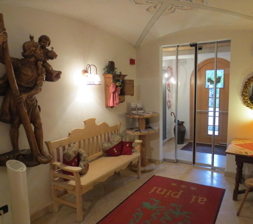 Posezení v ubytování Hotel Ciasa Ai Pini