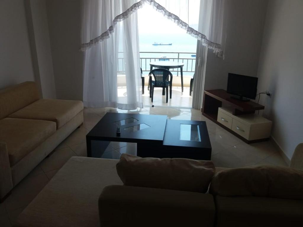 Sunny&Seaview Apartment - Image 5