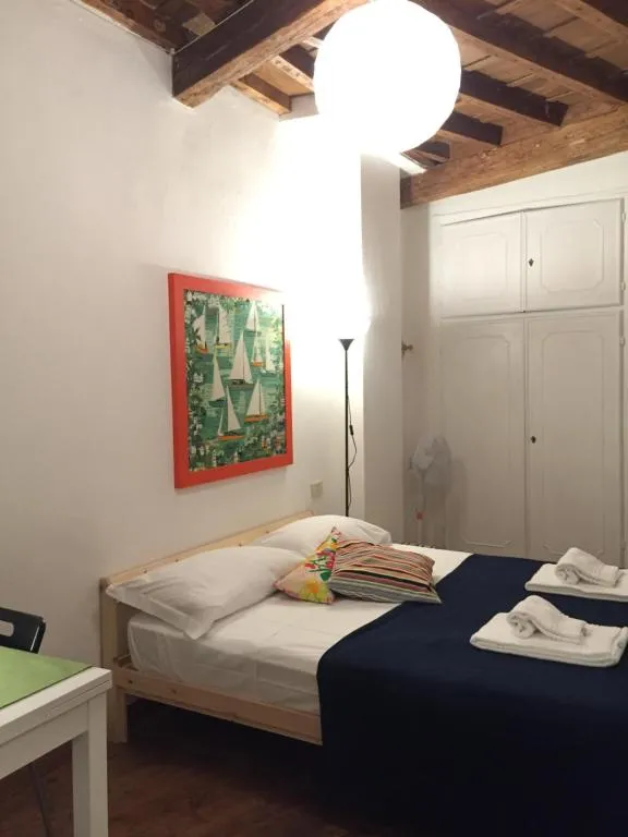 VOLTA DEI TINTORI APT. RIVER VIEW WIFI TV, Florența, Italia