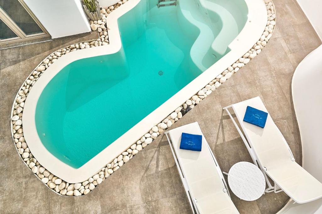 Bazén v ubytování La Bellezza Eco Boutique Hotel nebo v jeho okolí