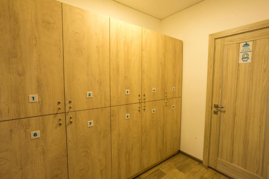 Koisha - Bunkbed In Mannelijke Slaapzaal