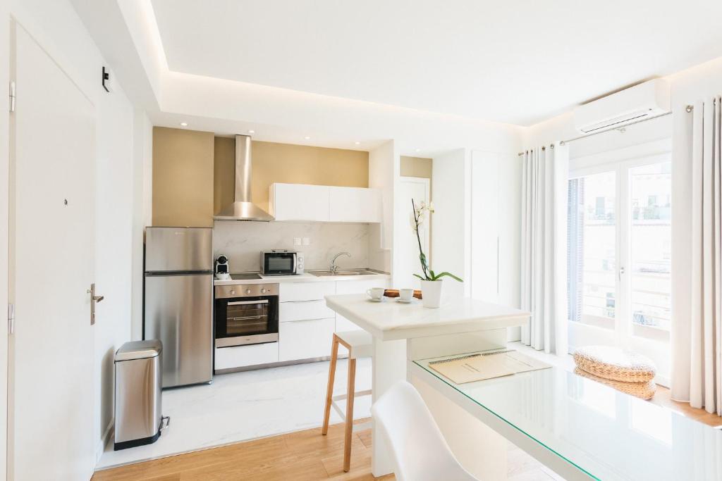 Lori Margariti Sea View Flat - 10