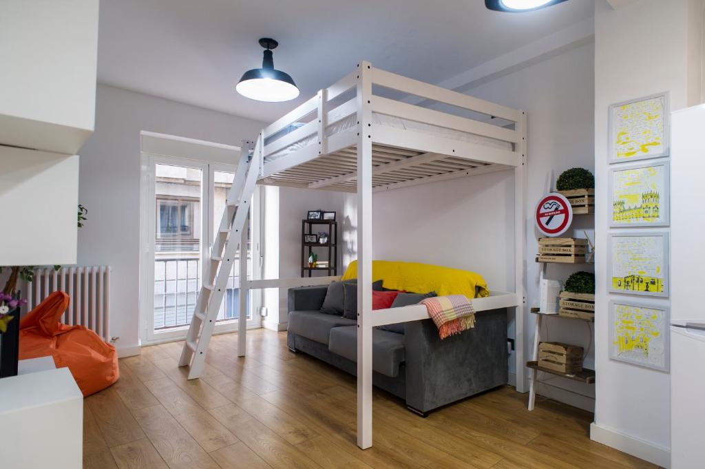 VuT LAS URSULAS - 10