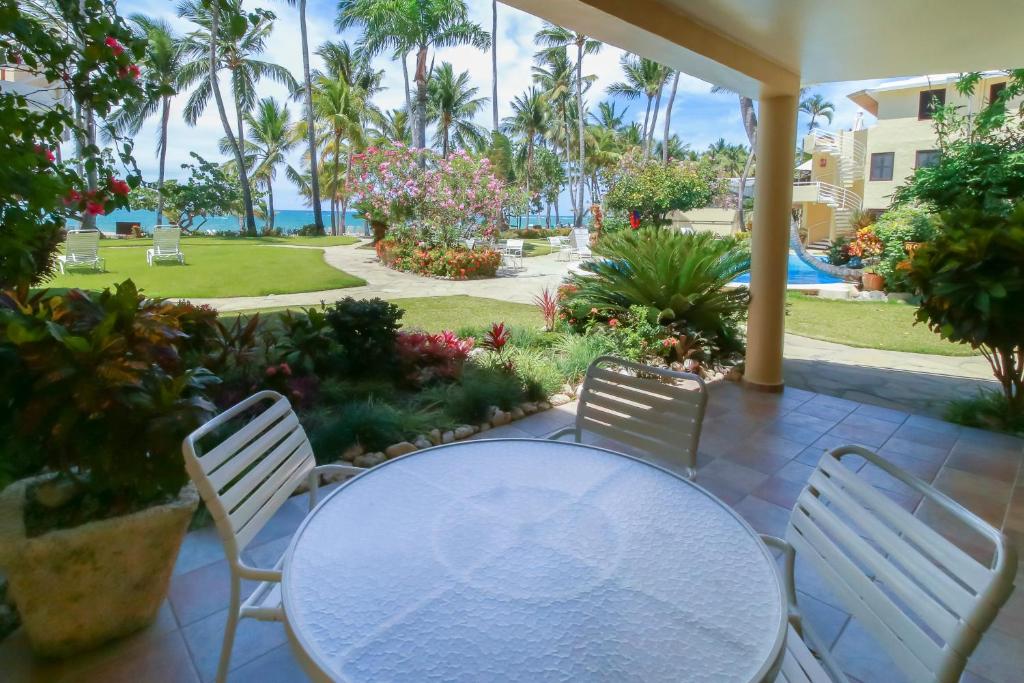 Zahrada ubytování Cabarete Palm Beach Condos