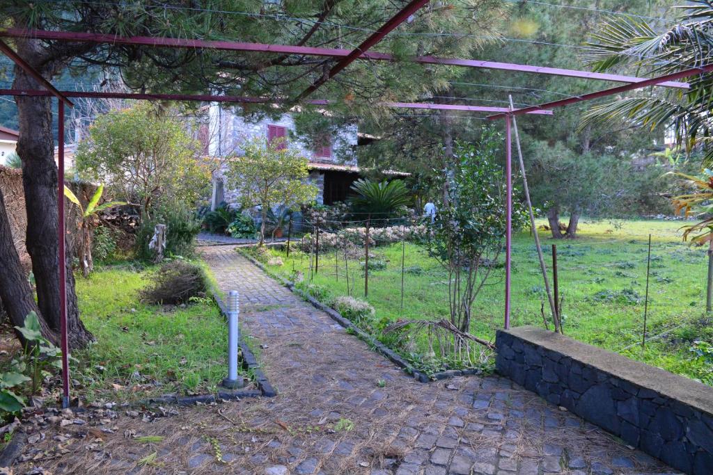 Zahrada ubytování Solar Arco de São Jorge