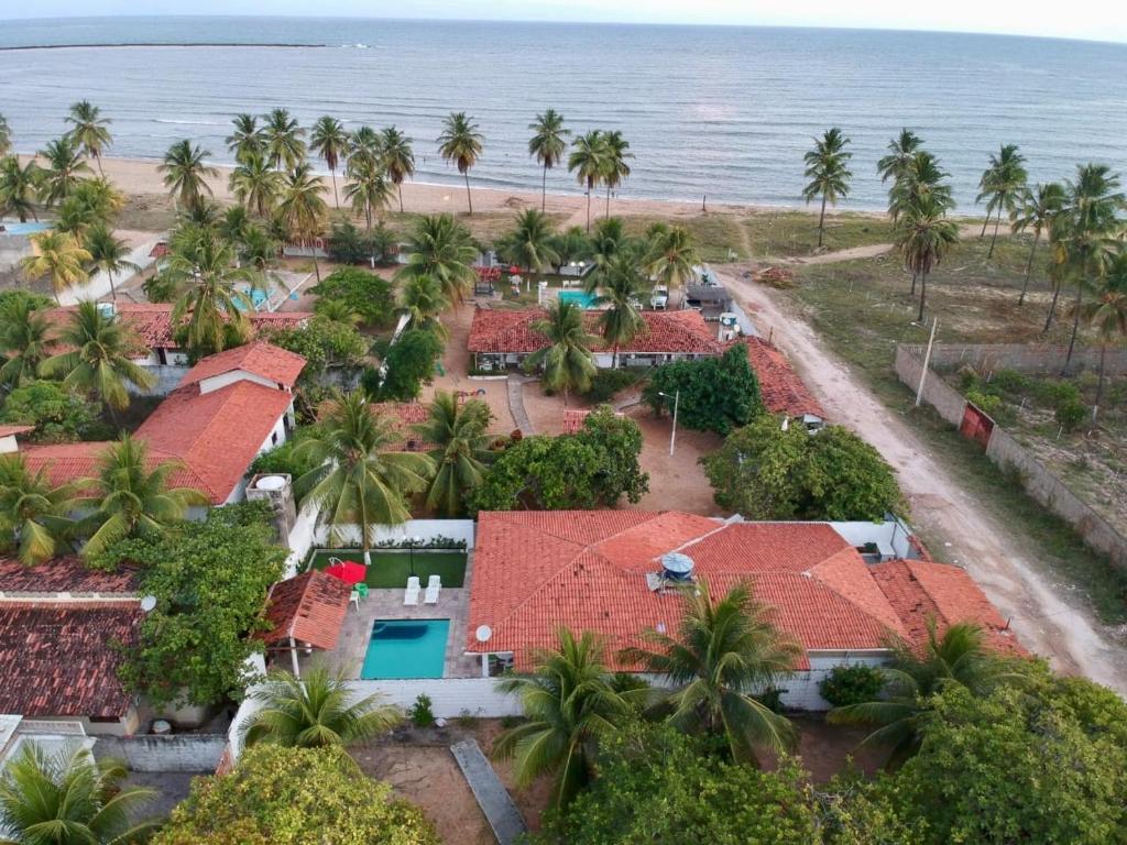 Casa mobiliada com piscina para família  Casa mobiliada com piscina para família