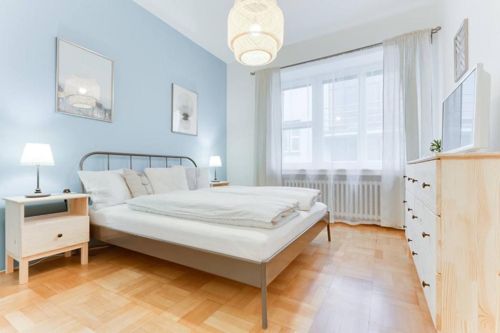 Posteľ alebo postele v izbe v ubytovaní Apartment Alex