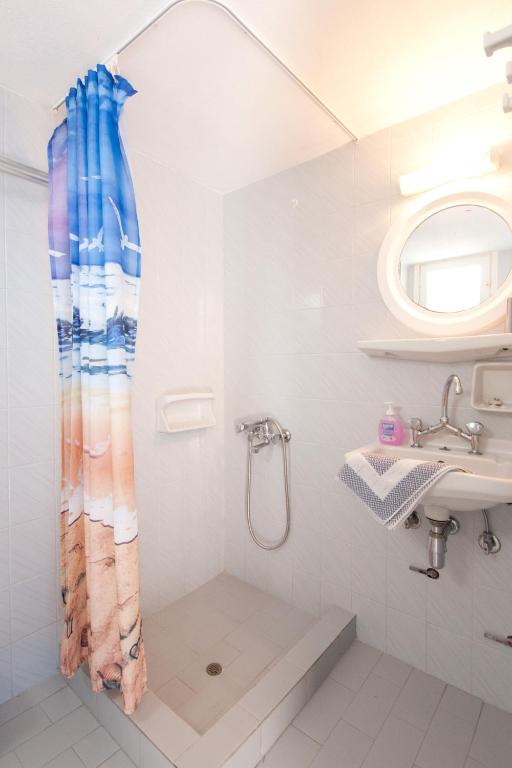 Angeliki's Studios Paros - 14