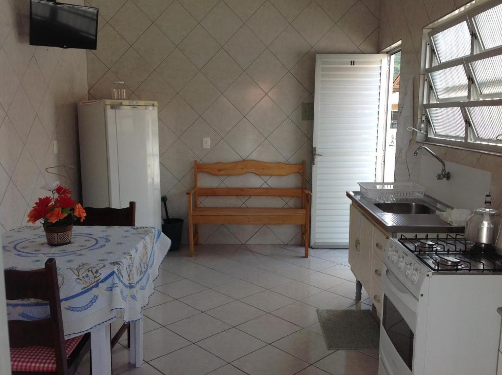Pousada Mera - One-Bedroom House