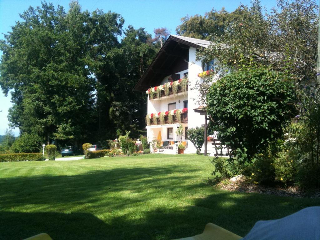Zahrada ubytování Waldpension Schiefling am See