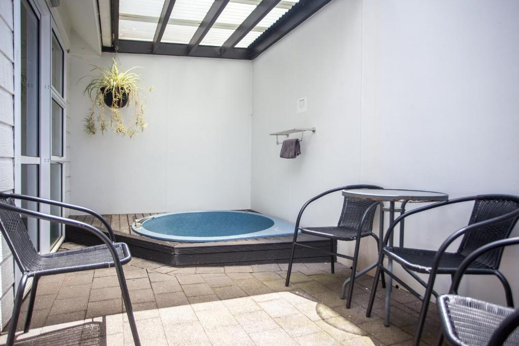 Rose Court Motel - Resim 25