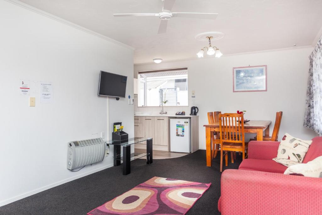 Rose Court Motel - Resim 11