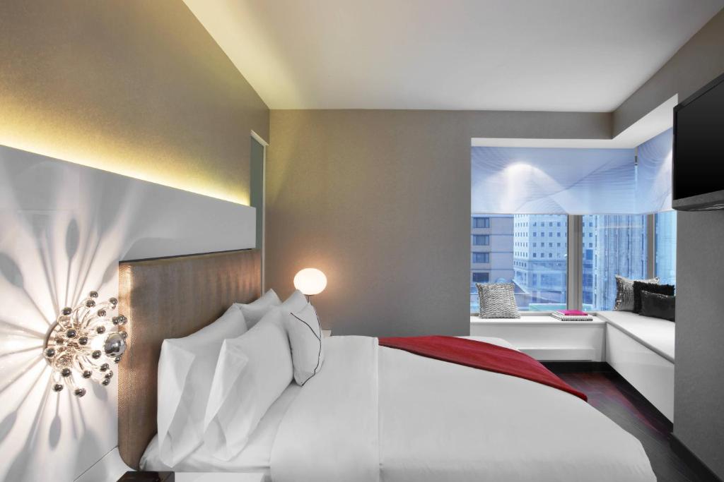 The Washington by LuxUrban - One-Bedroom King Suite With City View, Non-Smoking