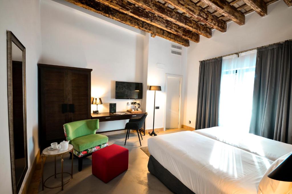 Legado Alcazar Hotel - 13