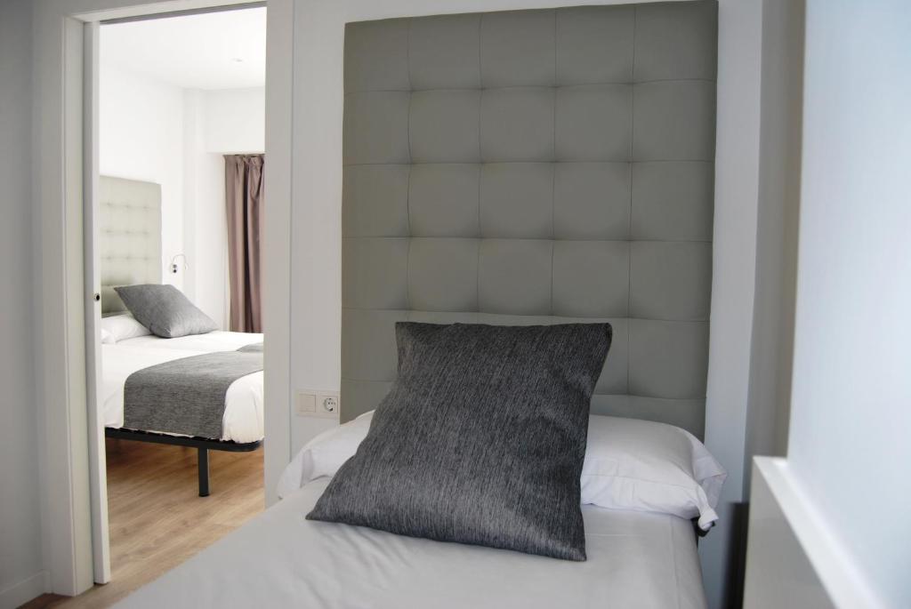 Estudiotel Alicante - Resim 18