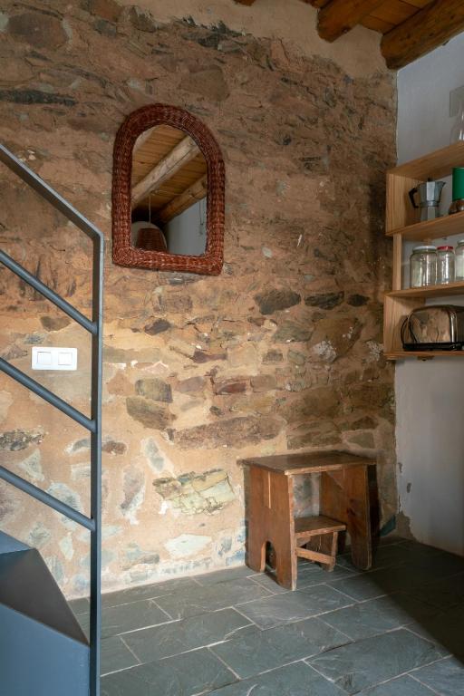 Imagen de la galería de Casa de los Curas, chimenea 2 Hab 4 Pers Max, en Puerto de la Laja