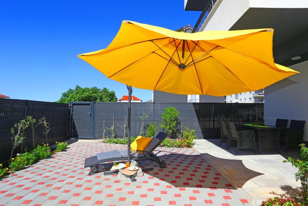Fotografia z galérie ubytovania Sunny 4**** luxury apart with garden in center v Trogiri