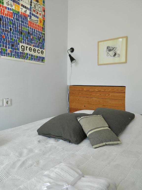 Posteľ alebo postele v izbe v ubytovaní So Athens - Studios and Apartments