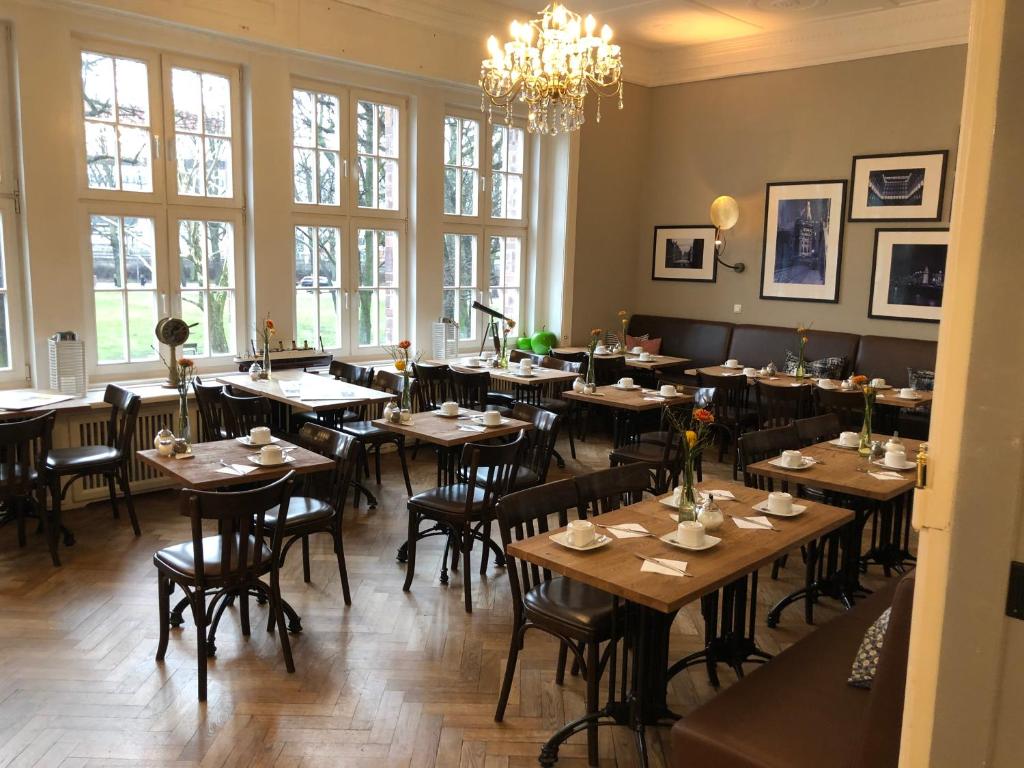 Restaurace v ubytování Hotel Wagner im Dammtorpalais