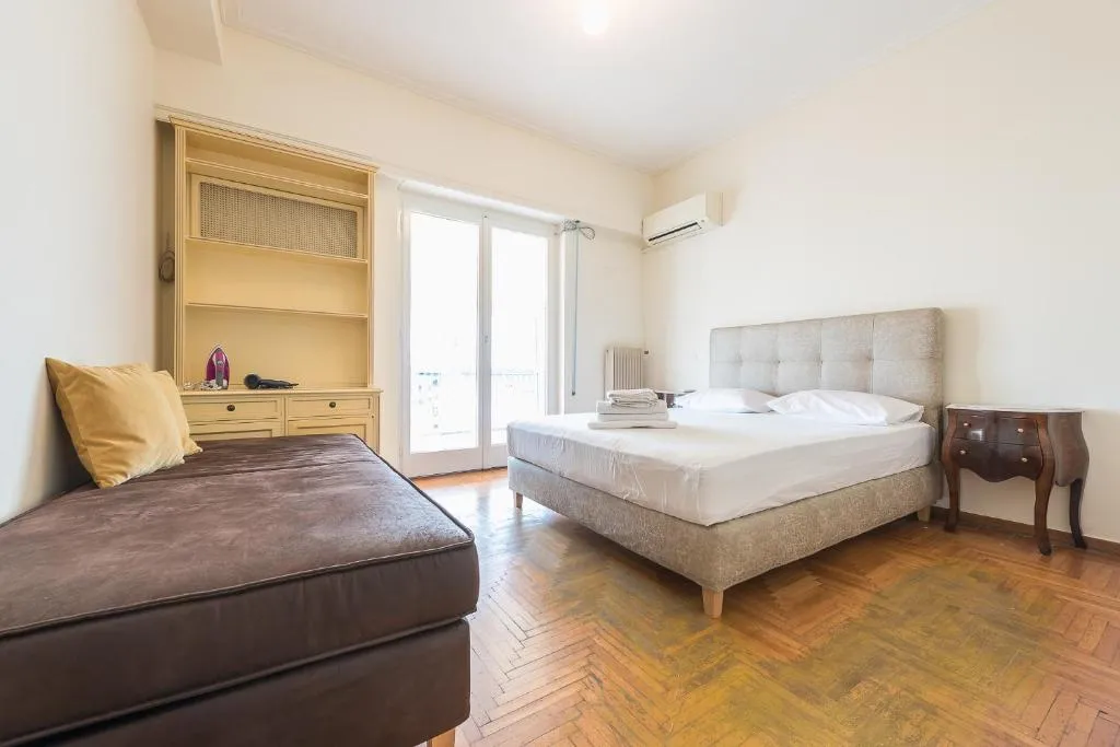 Victoria Capitan Apartments, Atena, Grecia