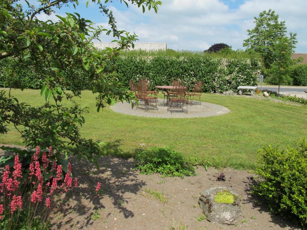 Zahrada ubytování Birkende Bed and Breakfast
