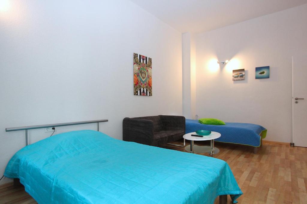 Bothmers Eck - Three-Bedroom Apartment