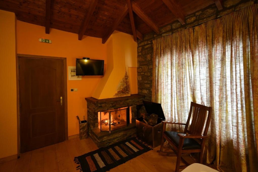 Telewizja i/lub zestaw kina domowego w obiekcie Ta Petrina