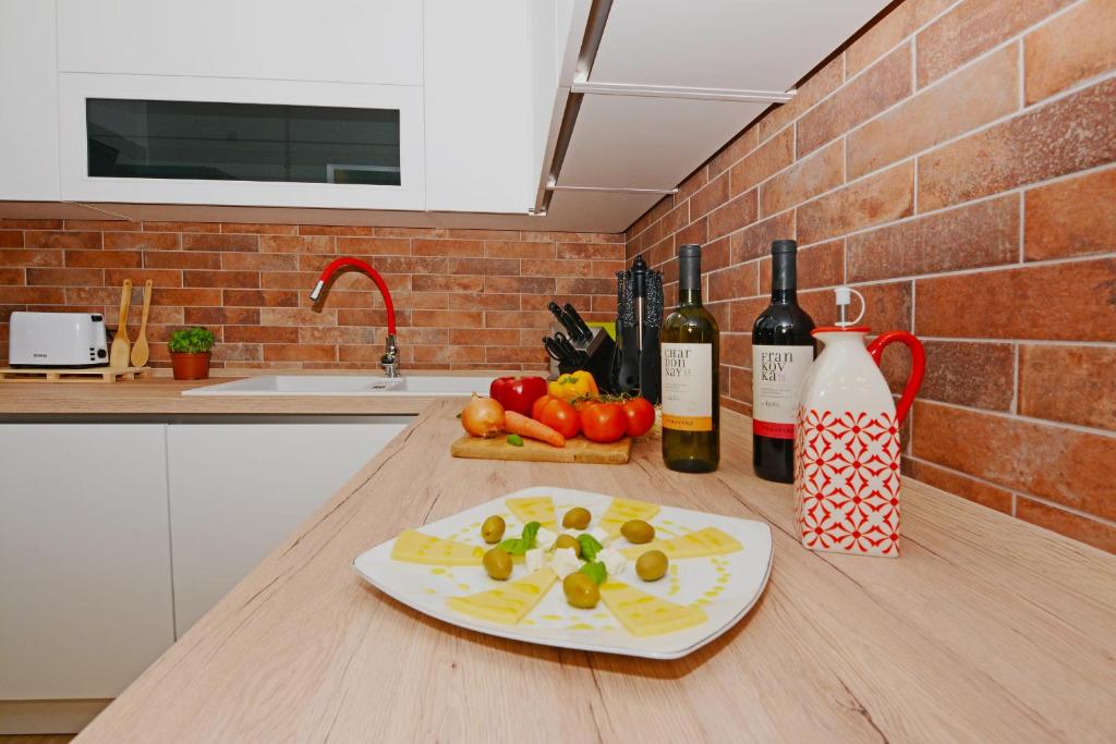 XY Suites - Design Apartments - 8