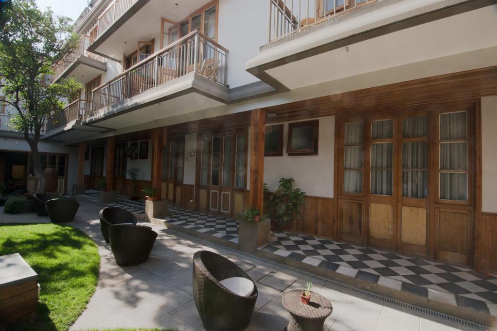 Budova, kde se hotel nachází
