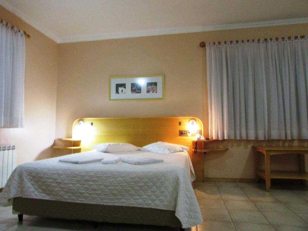  Icaropê Hotel