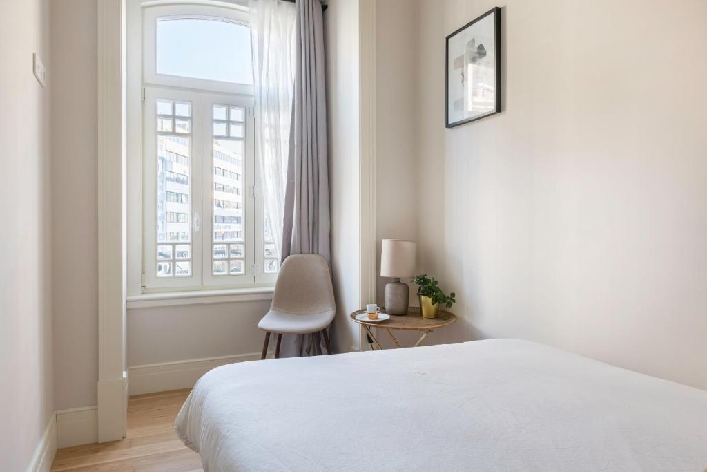 Cosy Marques de Pombal Apartment - 14