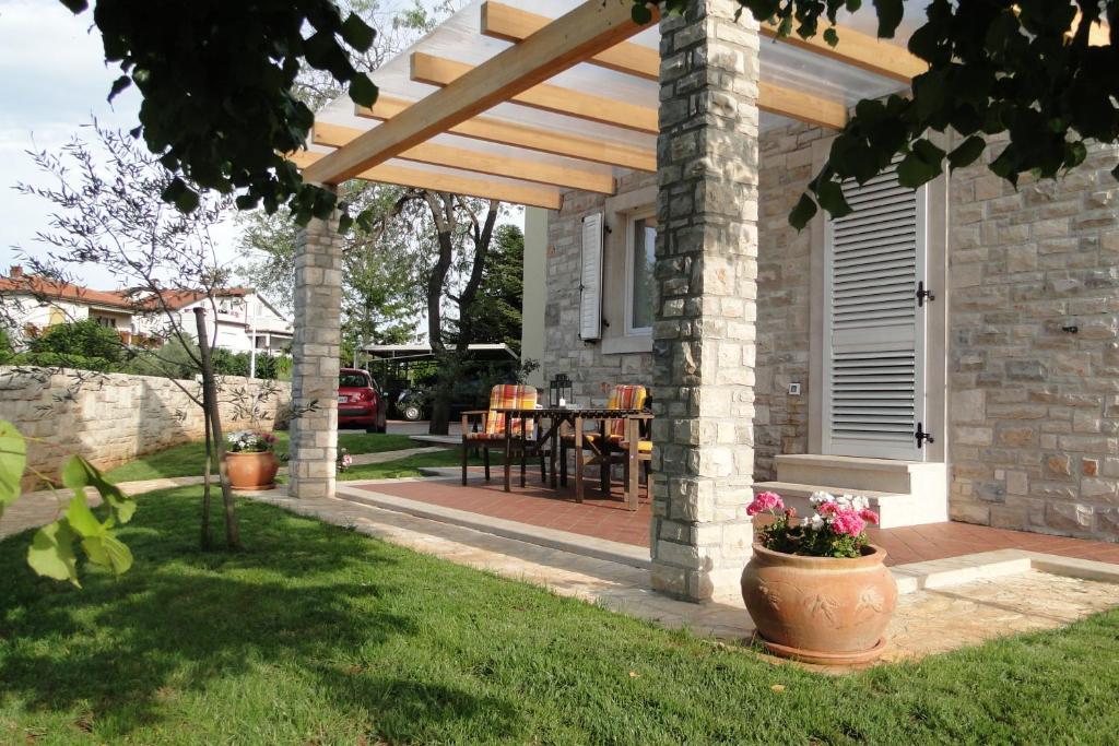 Apartments Villa Ela - 1