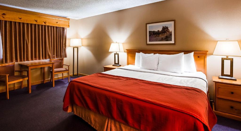 Deadwood Miners Hotel & Restaurant - Room King Standard - Acceso A Discapacidad/bañera