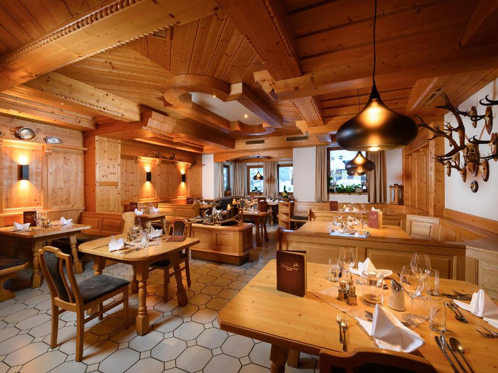 Restaurace v ubytování Hotel Hubertushof