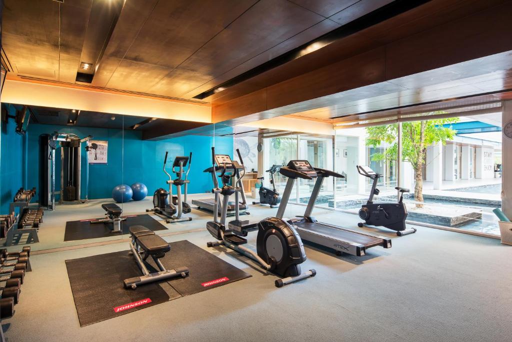 Fitness centrum a/nebo fitness zařízení v ubytování Nap Patong