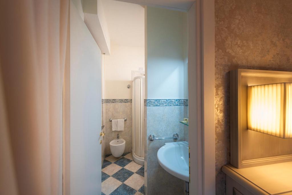 Kúpeľňa v ubytovaní Villa Elda Boutique Hotel