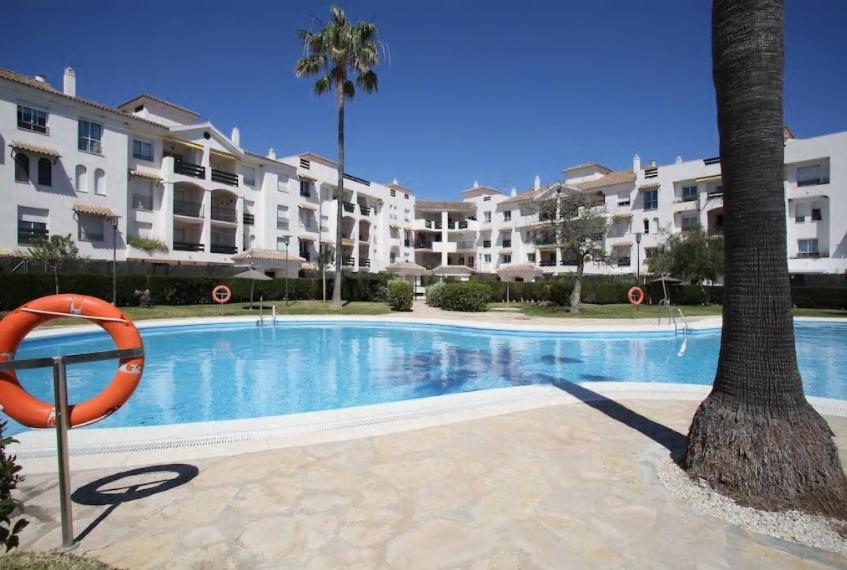 Apartment Lorcrisur, Marbella, Spain - Booking.com