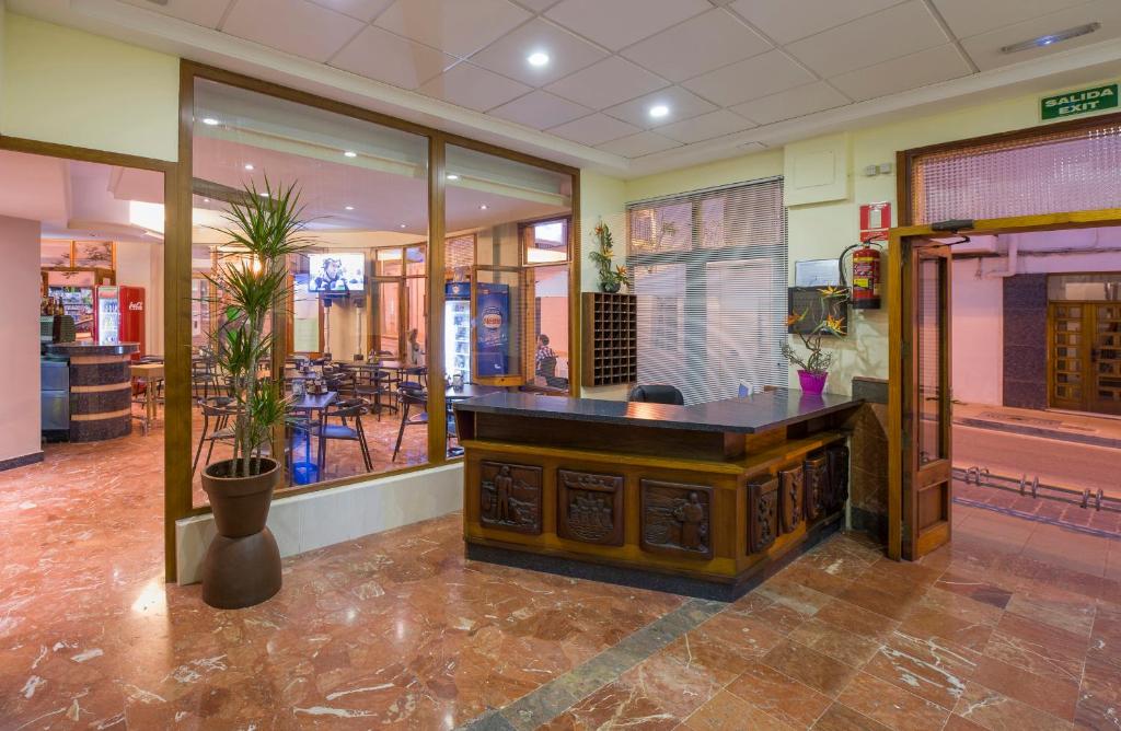 Hostal Alicante, San Antonio – Precios actualizados 2023