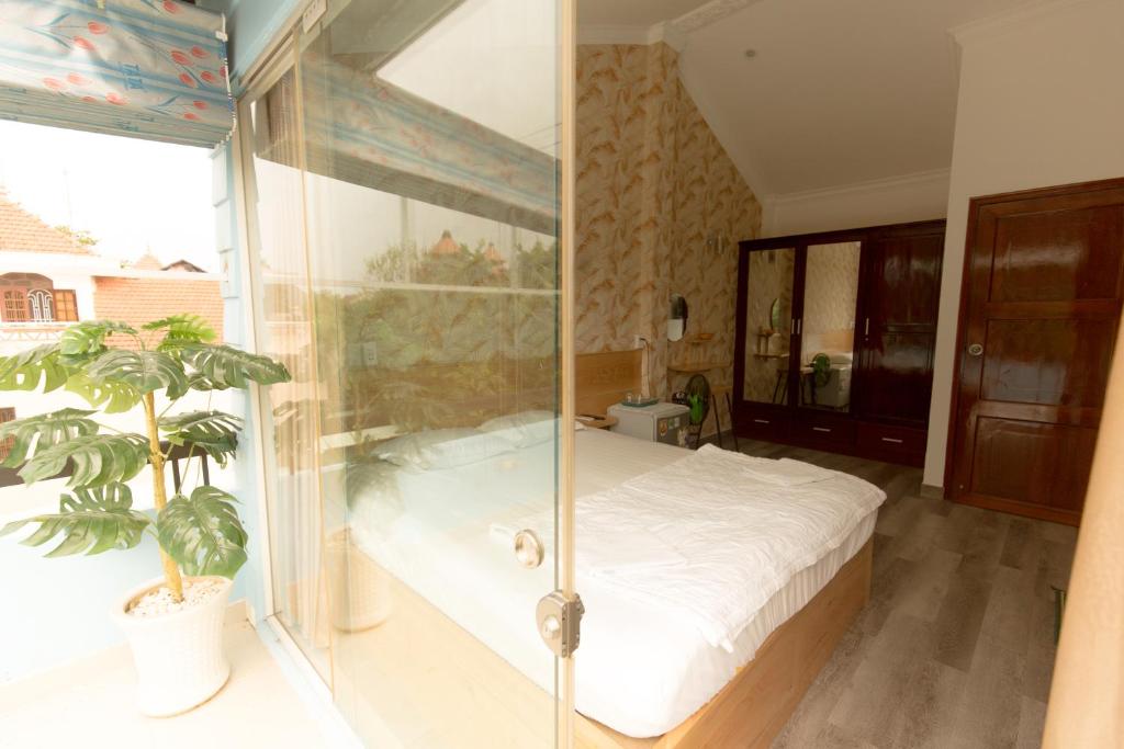 Thuan Hoa Hotel - Junior Suite Con Mountain View