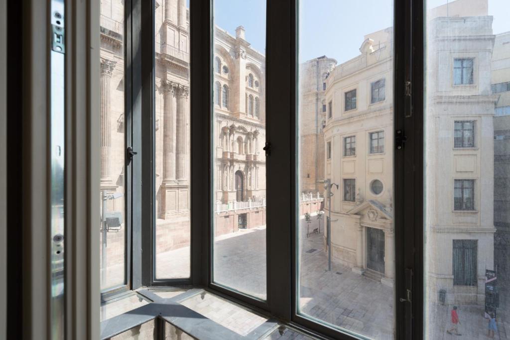 Zdjęcie z galerii obiektu ML1A-Enjoy Breakfast Facing Malaga's Cathedral w Maladze