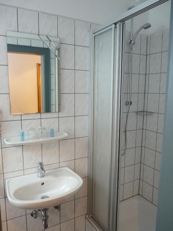 Koupelna v ubytování Hotel zur Krone